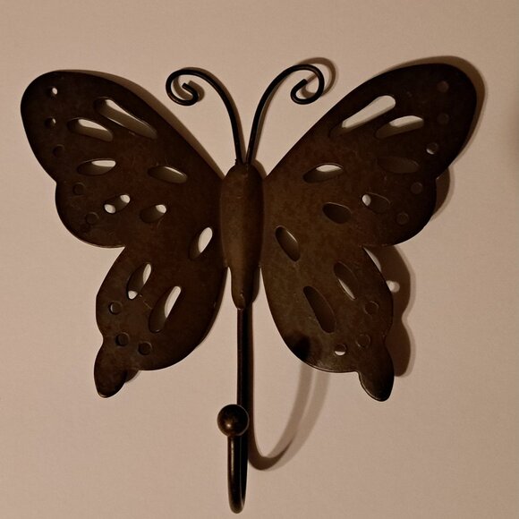 Super Cute metal BUG Hooks - Picture 12 of 12